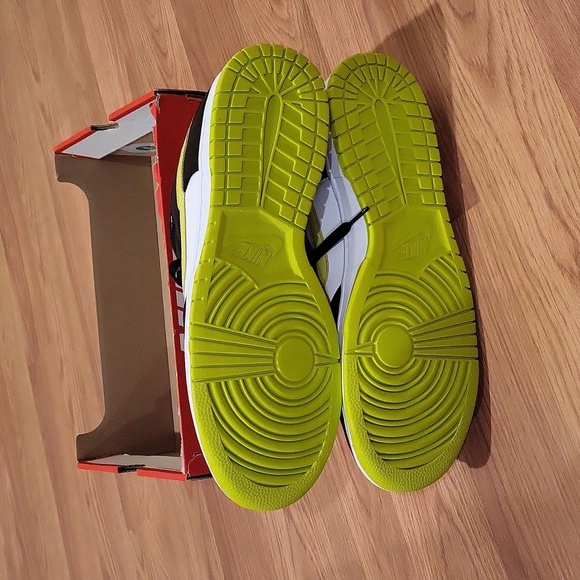 NIB Nike Dunk Low Retro Men's sz12 - Picture 8 of 9